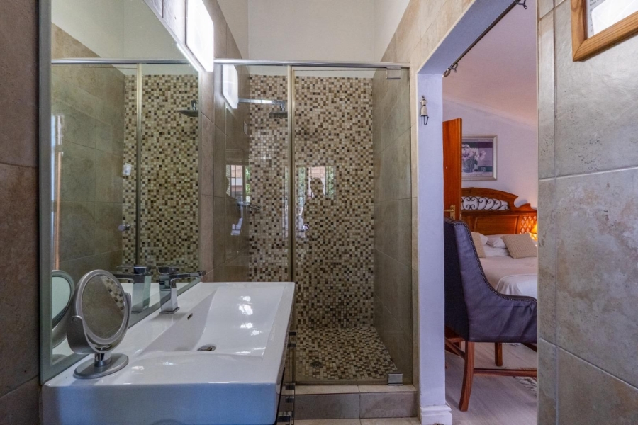 7 Bedroom Property for Sale in Cloetesville Western Cape